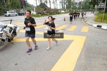 Runner Photo 4253844