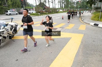 Runner Photo 4253846