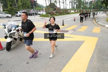 Runner Photo 4253853