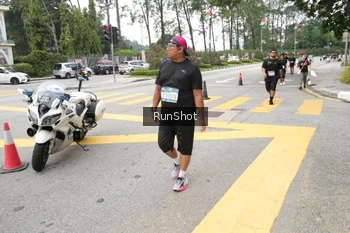 Runner Photo 4253854