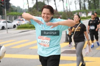 Runner Photo 4253877