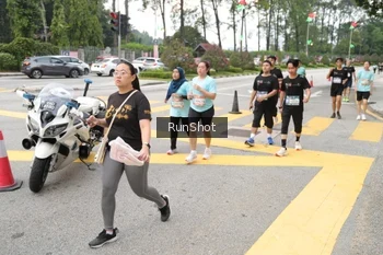 Runner Photo 4253884