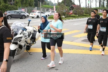 Runner Photo 4253890