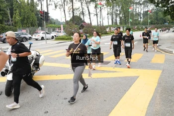 Runner Photo 4253896