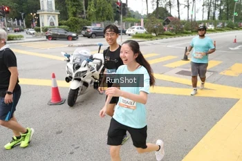 Runner Photo 4253934