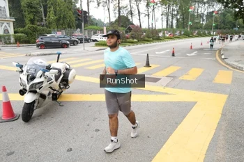 Runner Photo 4253939