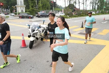 Runner Photo 4253945