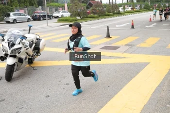 Runner Photo 4253950
