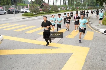 Runner Photo 4253953