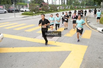 Runner Photo 4253954