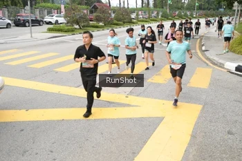 Runner Photo 4253958