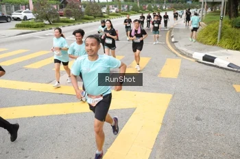 Runner Photo 4253965