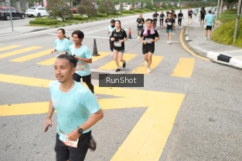 Runner Photo 4253971