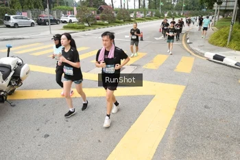 Runner Photo 4253978