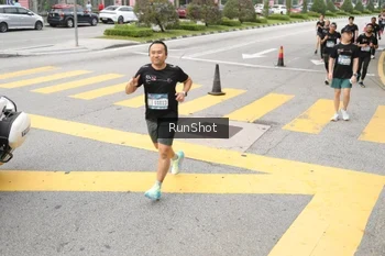 Runner Photo 4253998