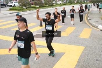 Runner Photo 4254022