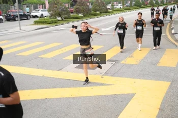 Runner Photo 4254031