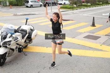 Runner Photo 4254044
