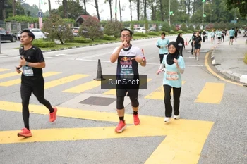 Runner Photo 4254082