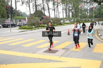 Runner Photo 4254083