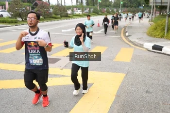 Runner Photo 4254086