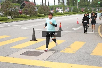 Runner Photo 4254105