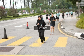 Runner Photo 4254123