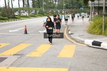 Runner Photo 4254125