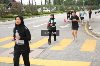 Runner Photo 4254133