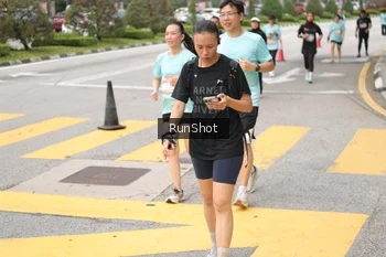 Runner Photo 4254136
