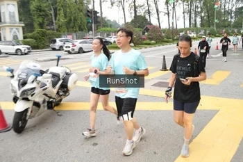 Runner Photo 4254148
