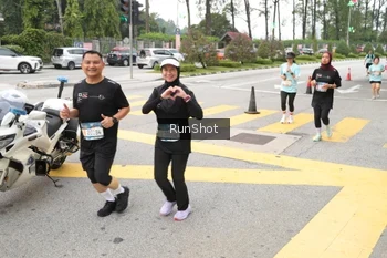 Runner Photo 4254176