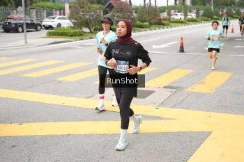 Runner Photo 4254186