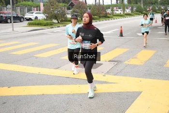 Runner Photo 4254190
