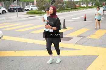 Runner Photo 4254198