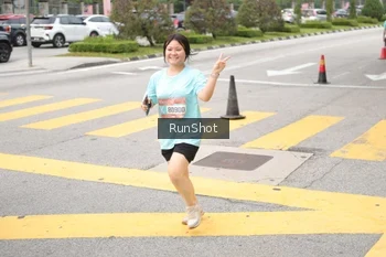 Runner Photo 4254210
