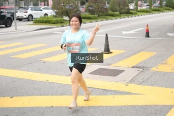 Runner Photo 4254213