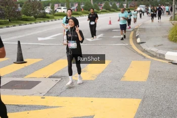 Runner Photo 4254227