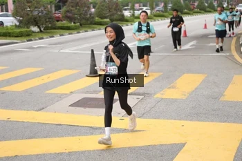 Runner Photo 4254229