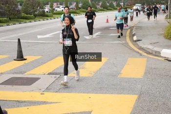 Runner Photo 4254240