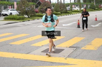 Runner Photo 4254242