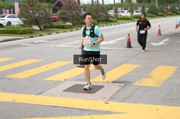 Runner Photo 4254244