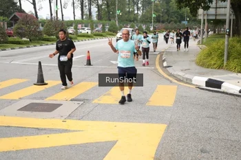 Runner Photo 4254259