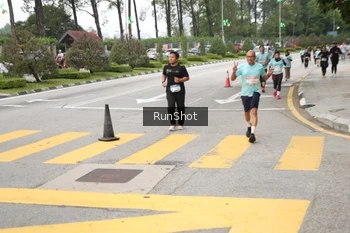 Runner Photo 4254260