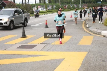 Runner Photo 4254266