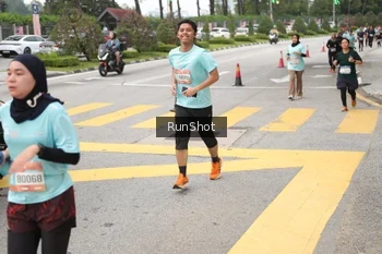 Runner Photo 4254268