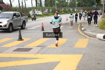 Runner Photo 4254270