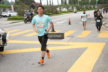 Runner Photo 4254271