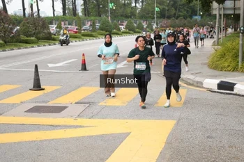 Runner Photo 4254277