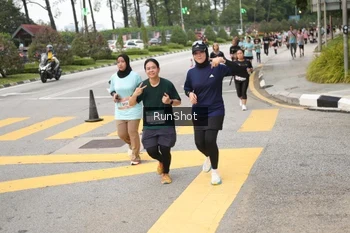 Runner Photo 4254287